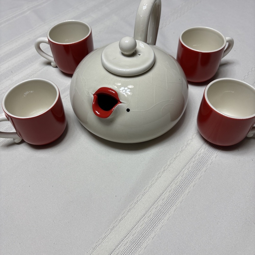 Fitz & Floyd "Lip Service" Marilyn Monroe Porcelain Vintage Teapot 1978 & 4 Cups
